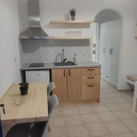 Ioannas B3 Apartment Mérichas